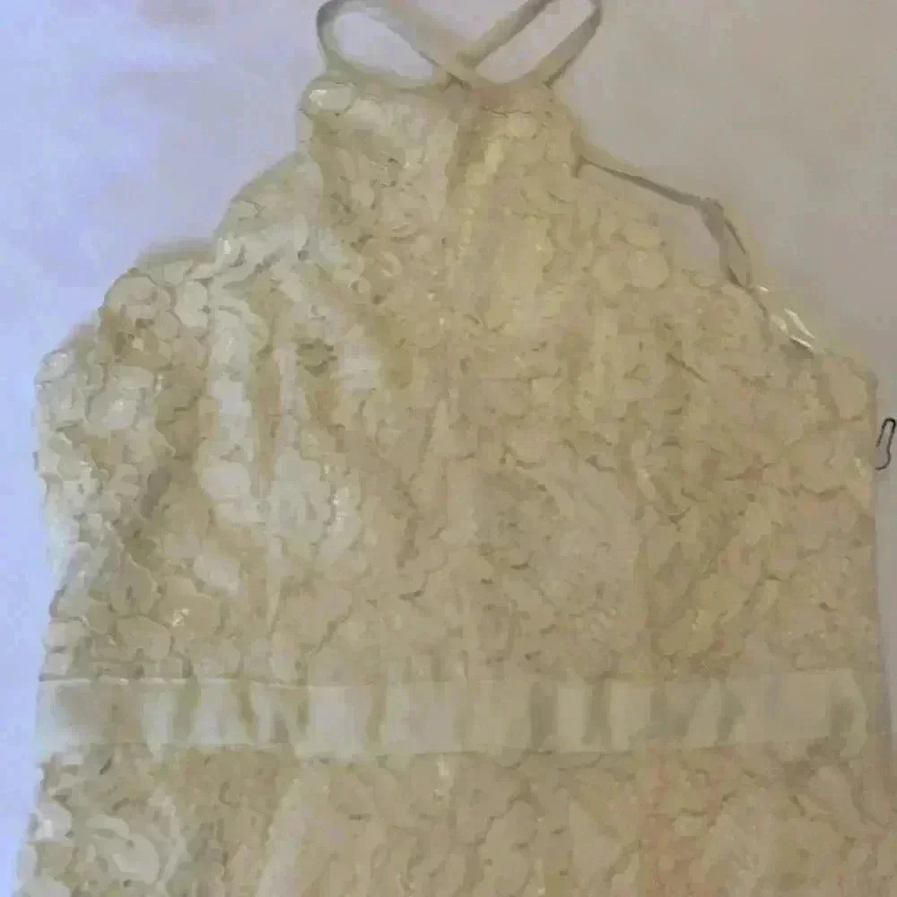 Lulus - Picture 4 of 6